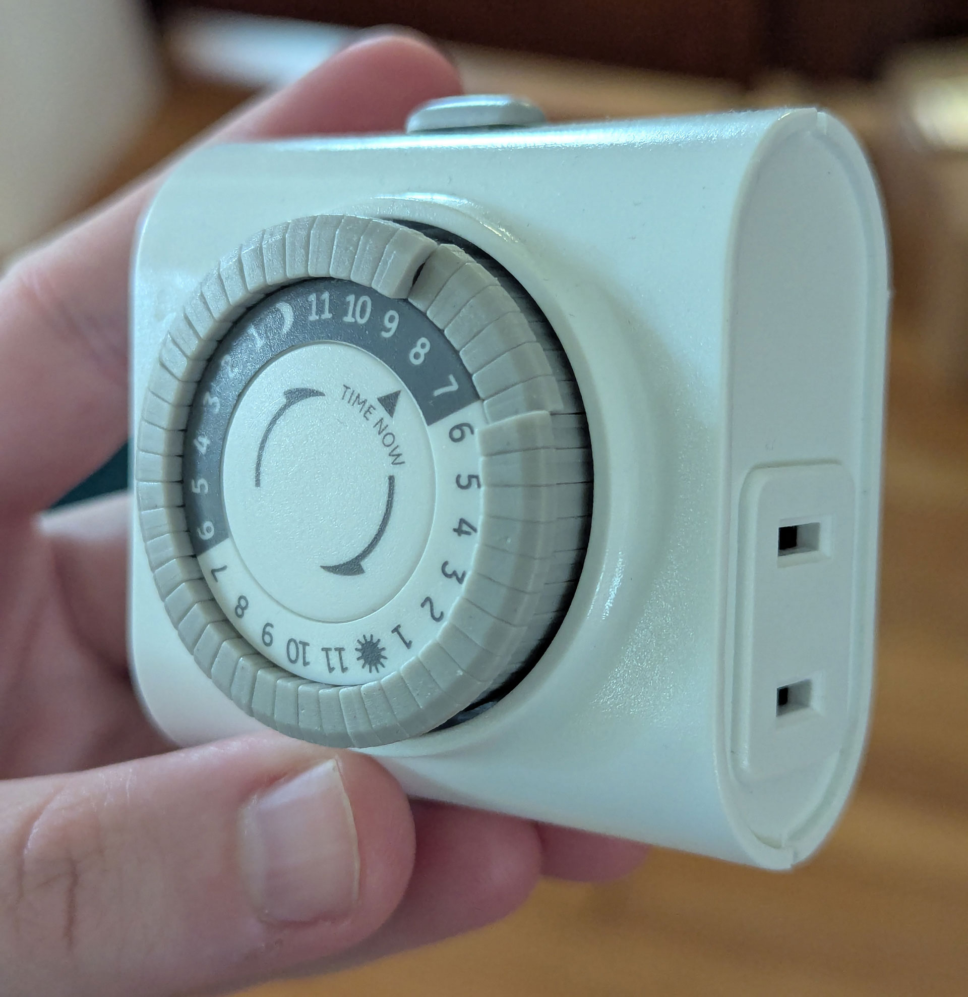 an outlet timer