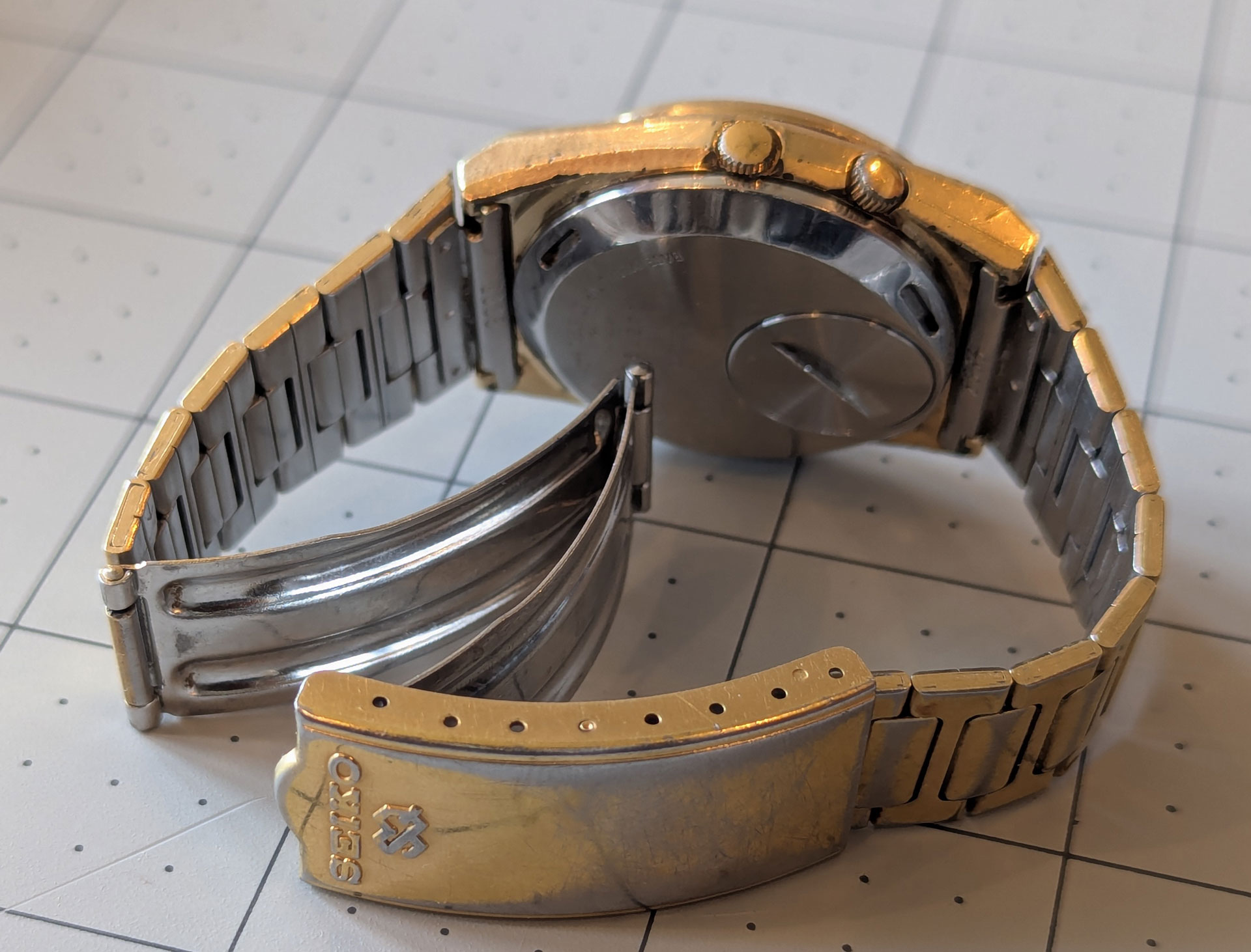 The Alarm Quartz from the back