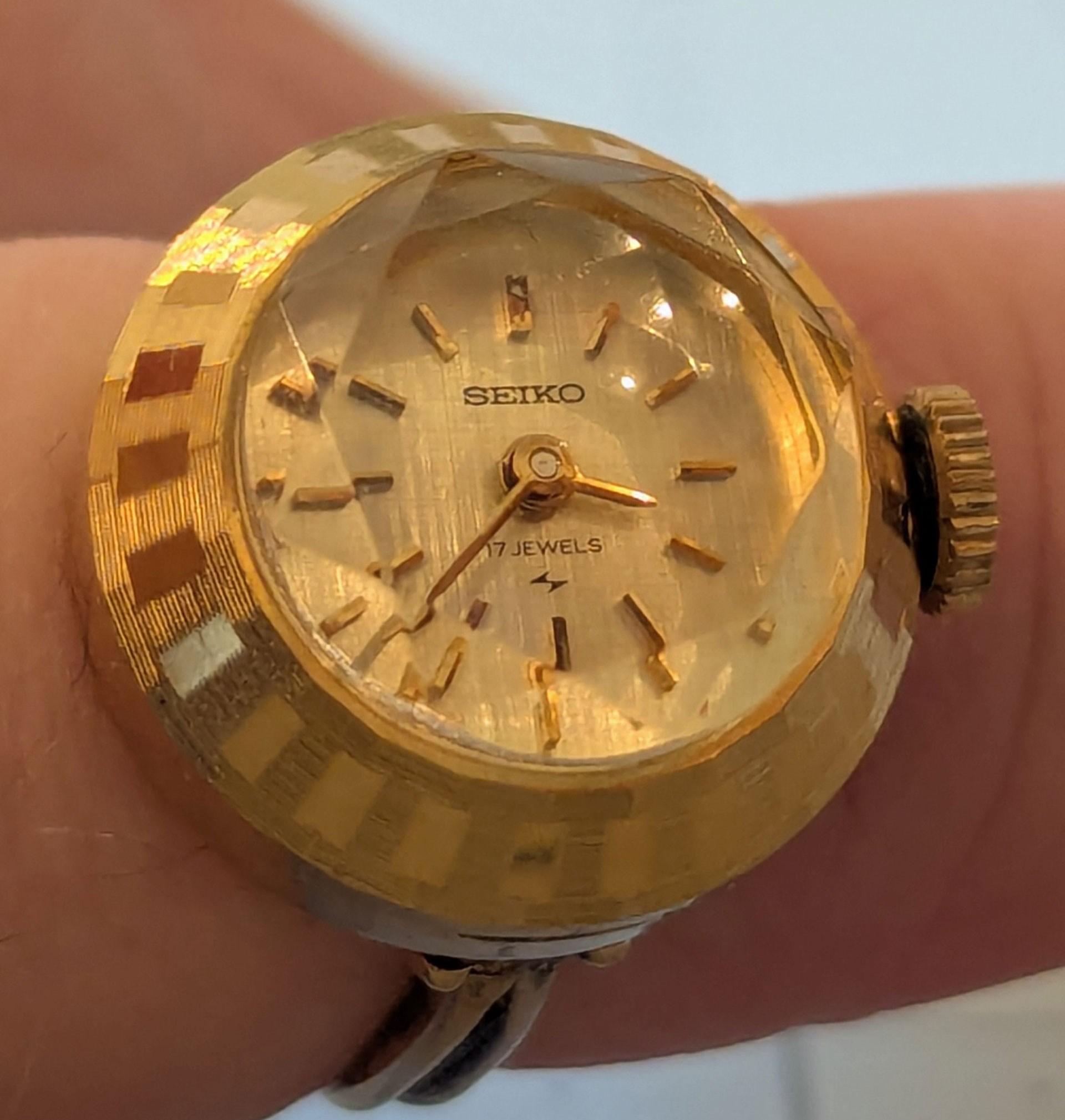 The Seiko Ring Watch's dial