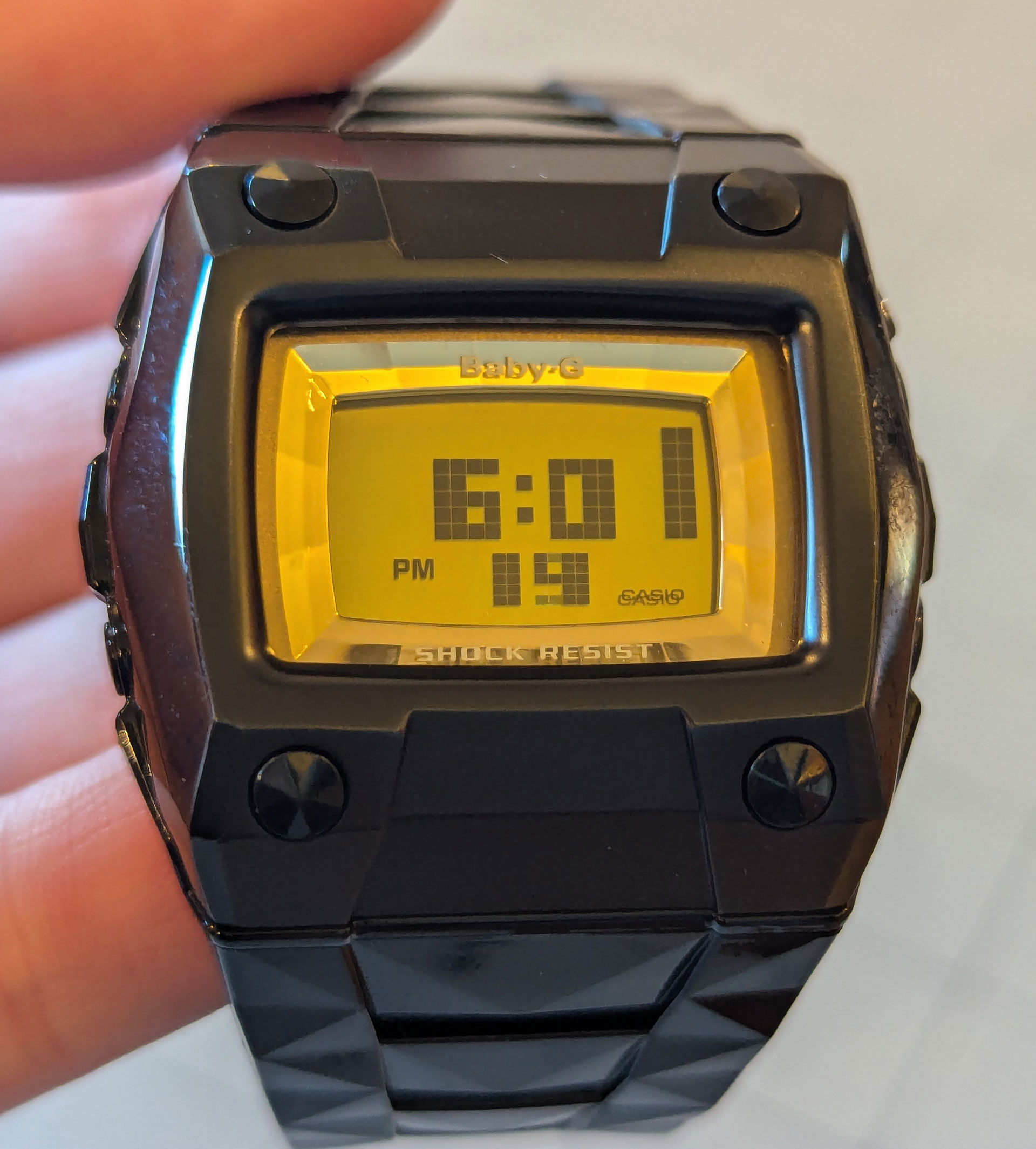 The BG-2100 up close