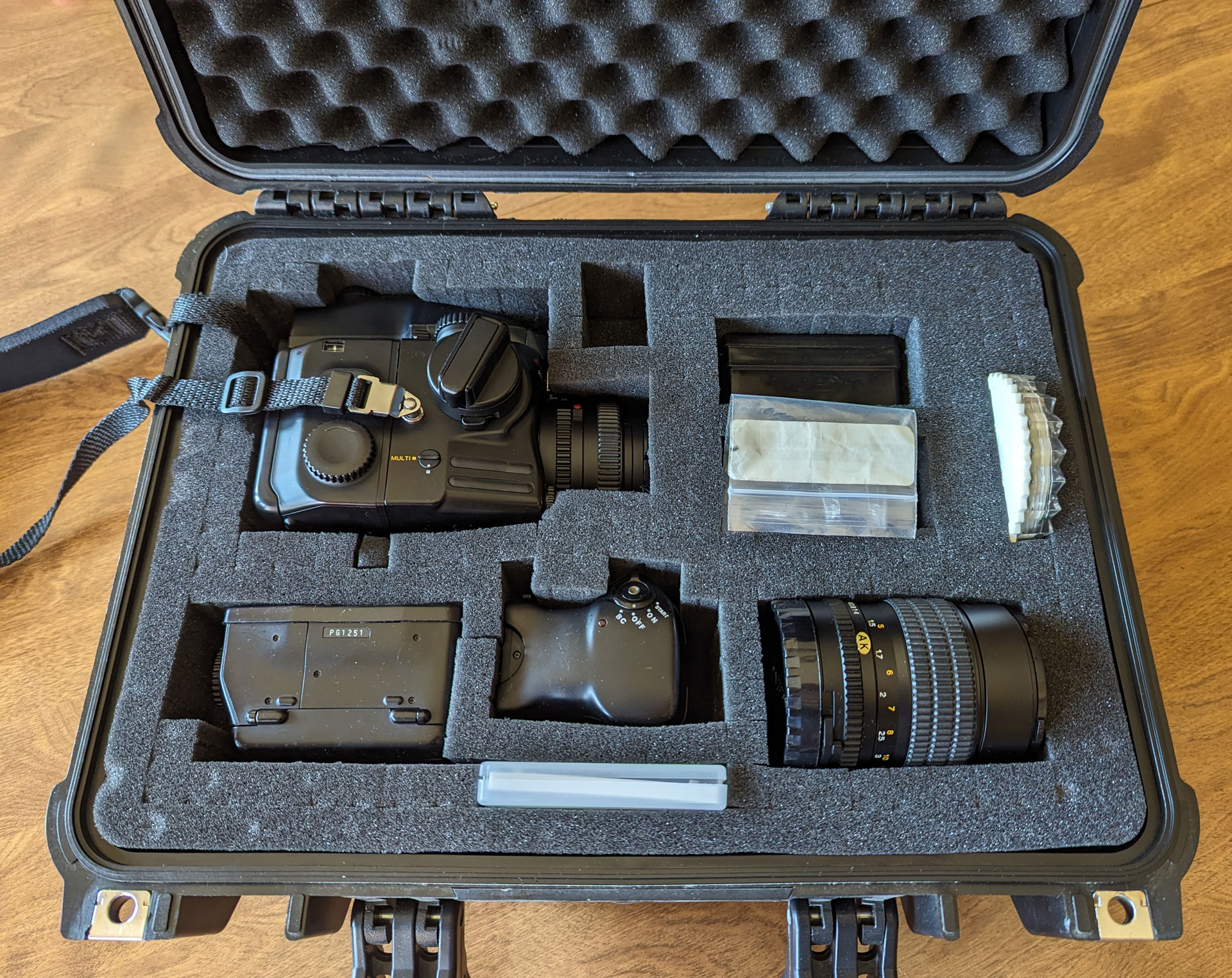 the Mamiya 645 Pro TL with accessories